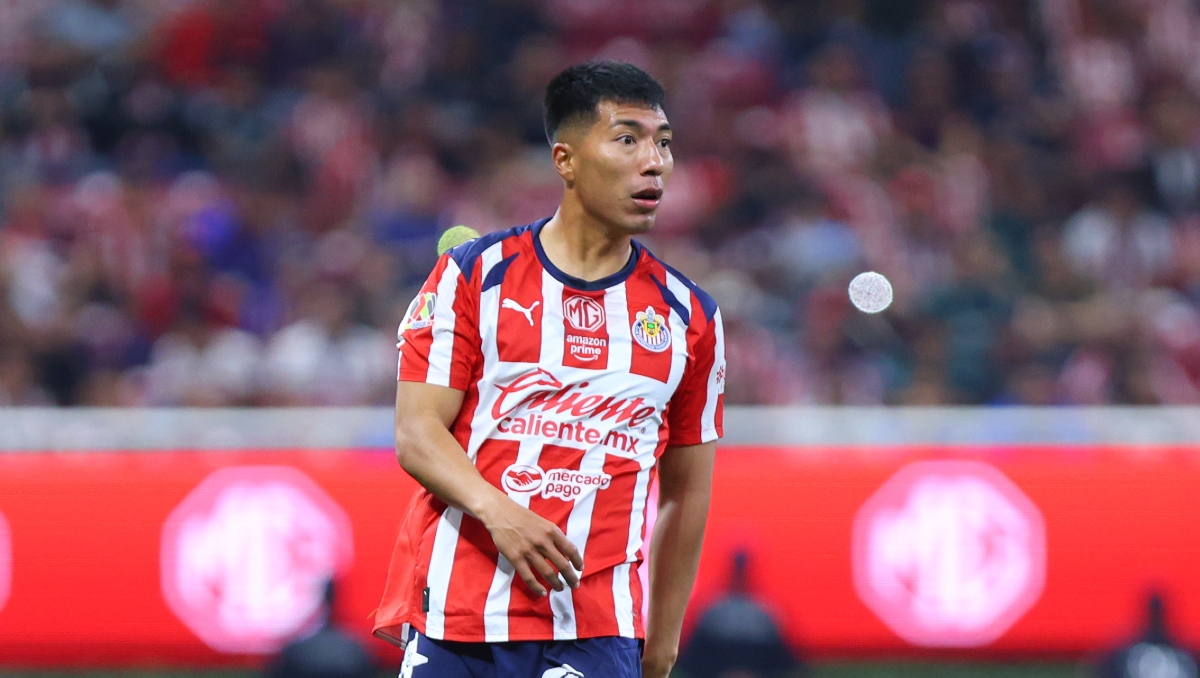 Chivas anuncia la renovación de contrato de Daniel Aguirre (Imago7)
