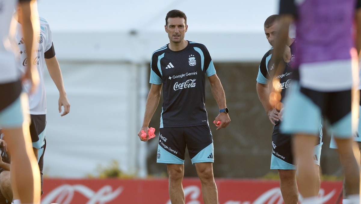 El entrenador Argentino se prepara para sus partidos amistosos previo al Mundial (EFE)