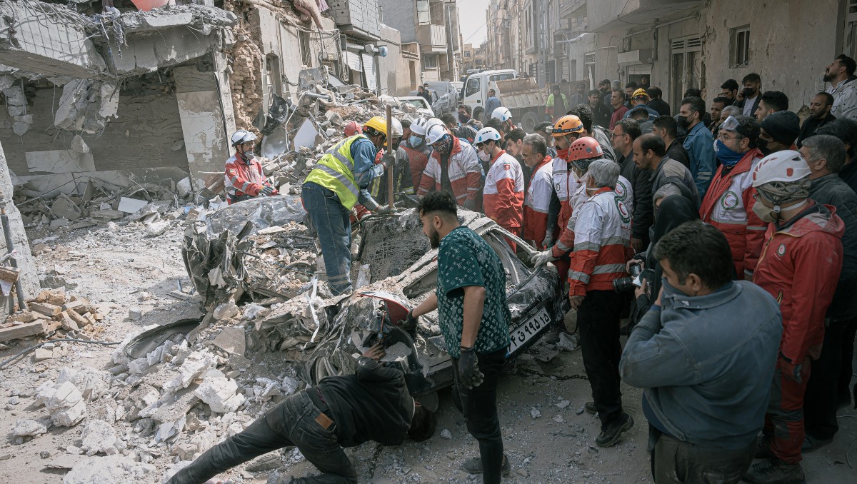 Ofensiva entre Israel e Irán, en la mira de los apostadores de Polymarket | AP