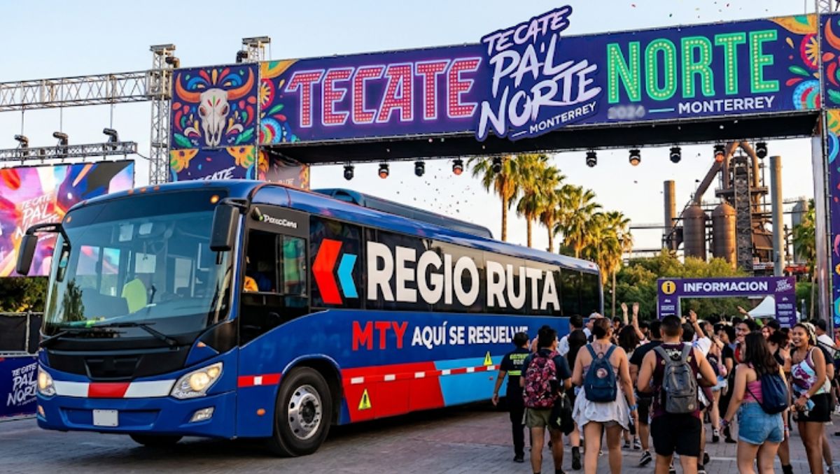 Se recomienda a los asistentes ubicar su parada más cercana y salir con anticipación | Imagen generada por Gemini