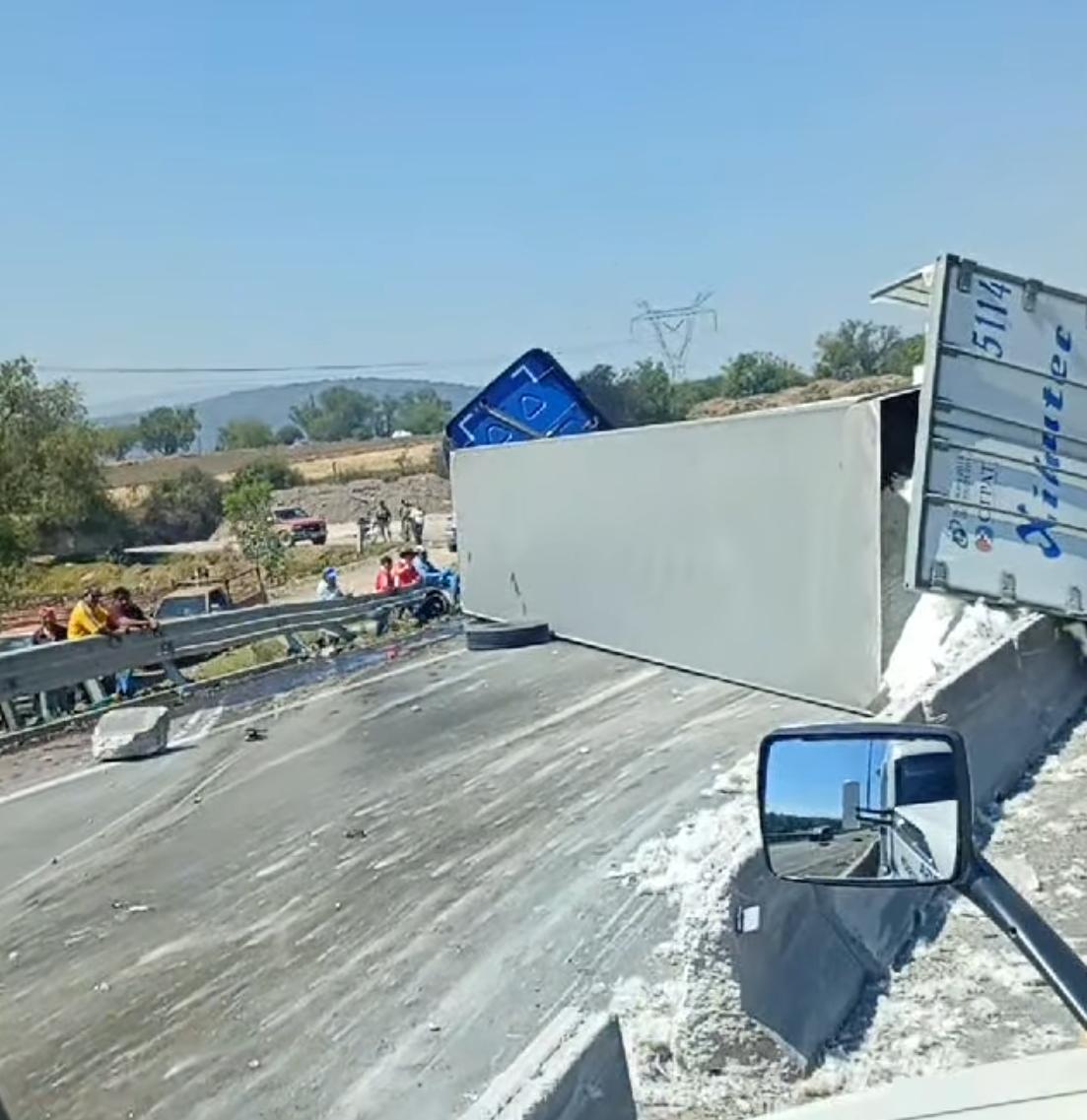 Accidente sobre la autopista Arco Norte. (Cortesía)