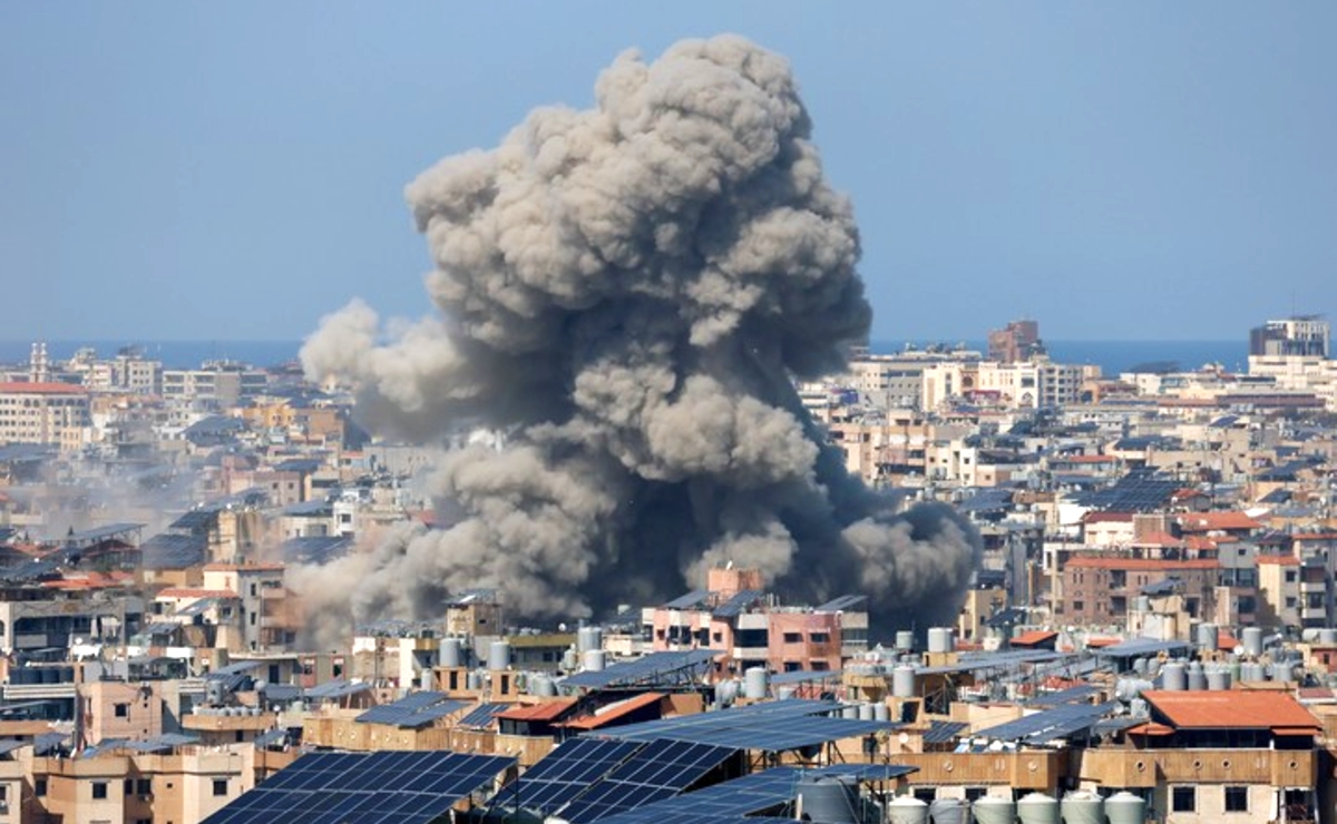 Ataque aéreo israelí. (EFE/ Wael Hamzeh)