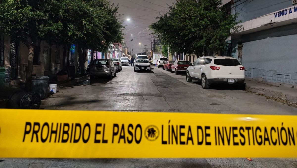 El cateo en la Garza Nieto es en un domicilio familiar de múltiples habitaciones donde radican aproximadamente entre 10 y 12 personas. A. Martínez