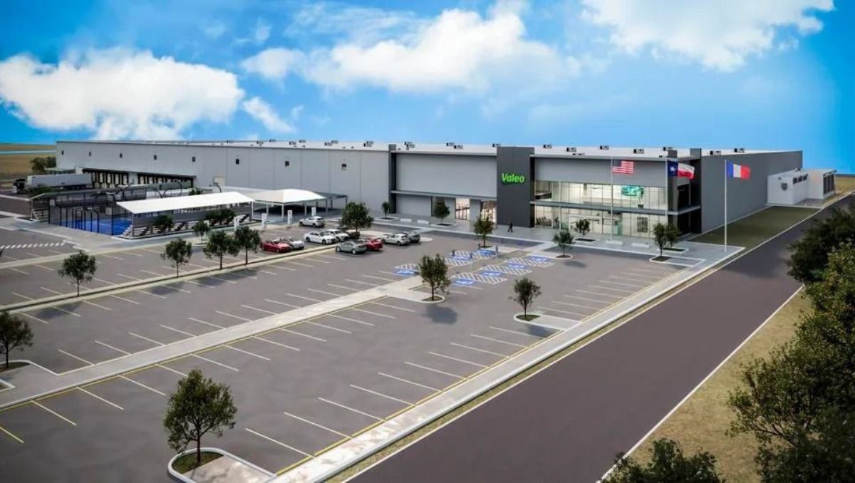 Invertirán 225 millones de dólares en la fábrica. Especial