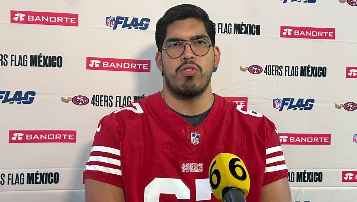 Isaac Alarcón y San Francisco 49ers imparten una clínica de flag football en Monterrey (Aarón Hernández)