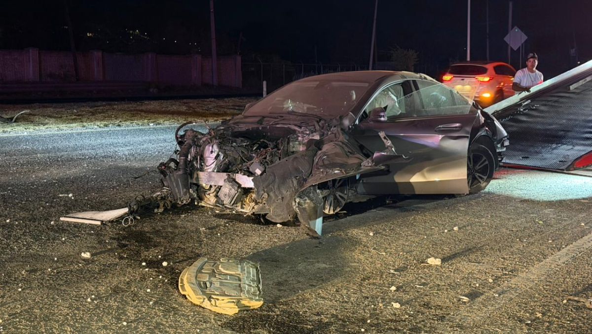 La vialidad se vio severamente afectada, ya que tres carriles fueron cerrados. Fernanda Pérez