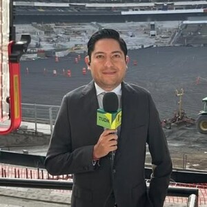 David Faitelson reveló que su compañero de TUDN, Julio Ibáñez, fue acusado de terrorismo en Sudáfrica por volar un dron en un colegio judío