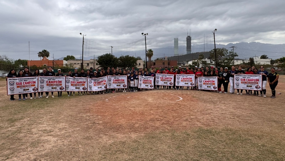 Niñas regias representarán a Nuevo León en el Nacional de softbol en categorías inferiores (Erick González)