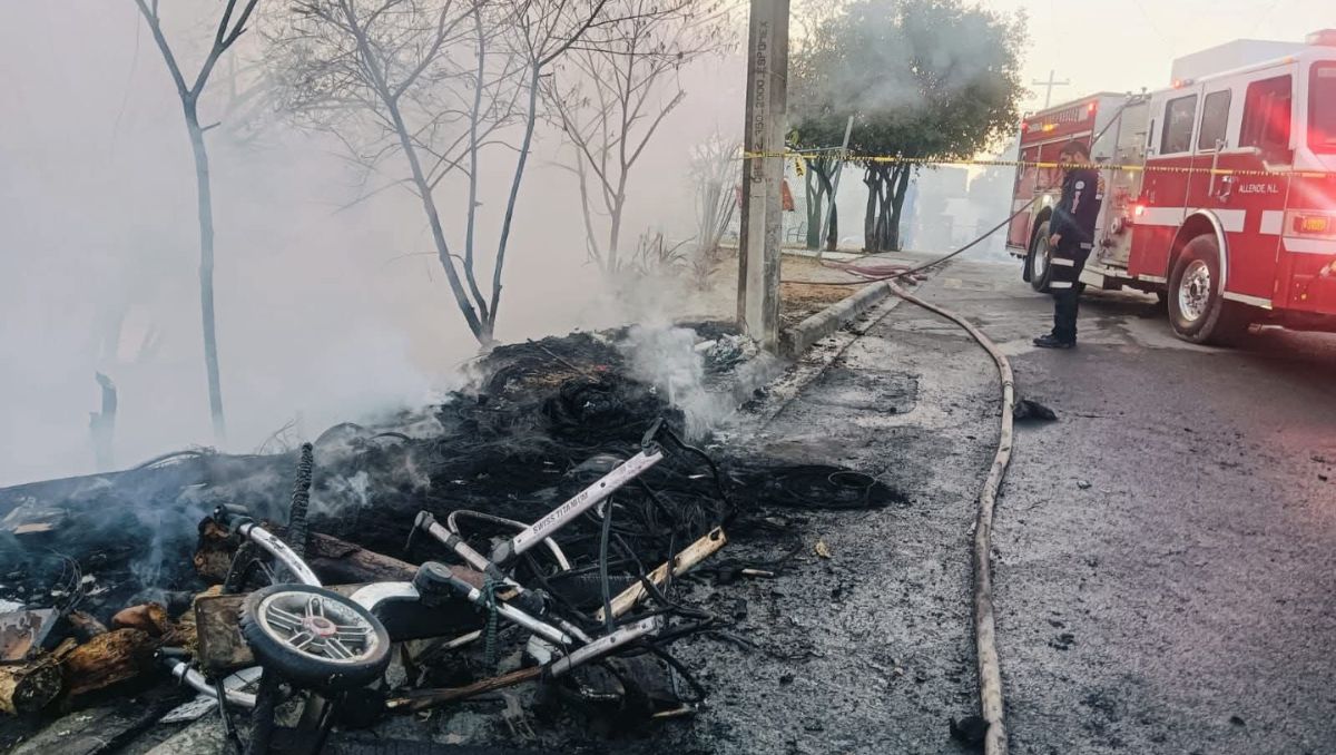 El incendio de la vivienda se registró durante las primeras horas de este domingo. | Especial