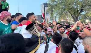 La afición de Irak tomó el centro de Monterrey para mostrar su apoyo a su selección previo al repechaje donde buscarán el boleto al Mundial 2026.