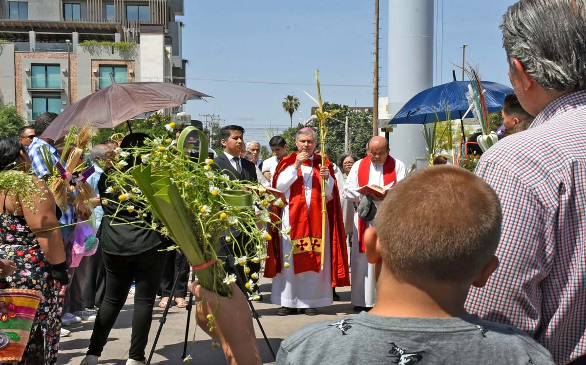Domingo de ramos en Torreón. | Foto: Roberto Amaya