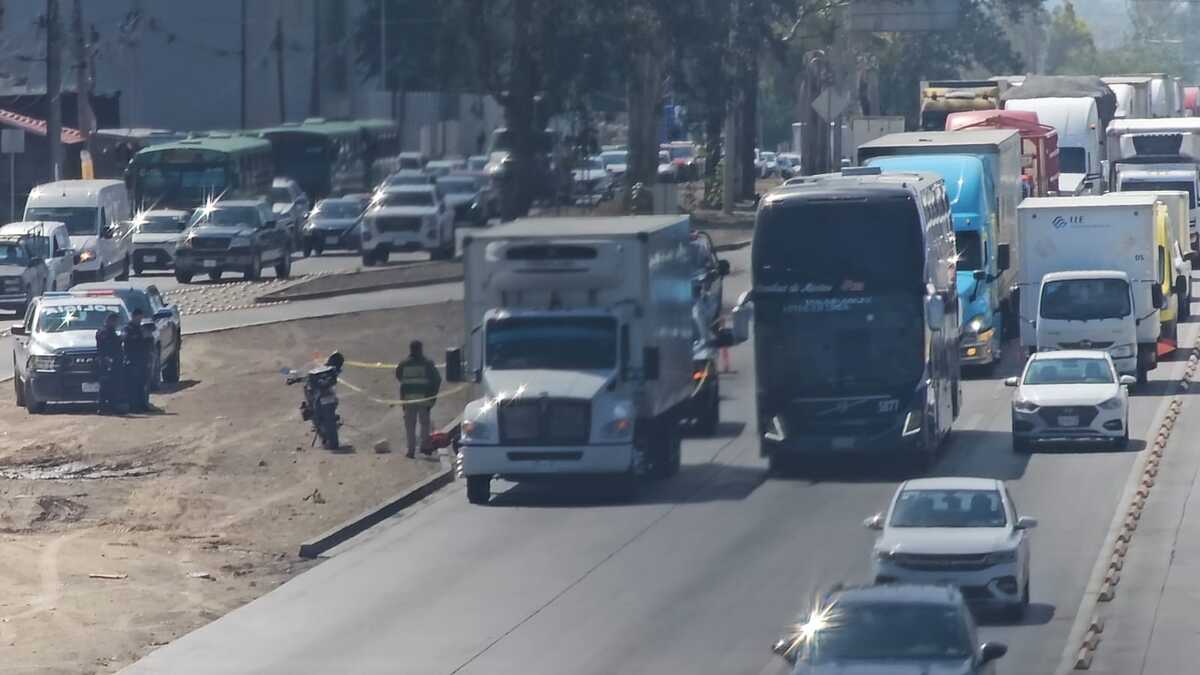 El accidente ocurrió sobre el  Periférico Sur. (Juan Carlos Munguía)