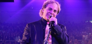 Cristian Castro dice que ama no hacer nada