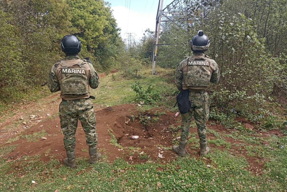 Elementos federales realizaron operativos coordinados para detectar y sellar tomas clandestinas en distintos puntos de Puebla.