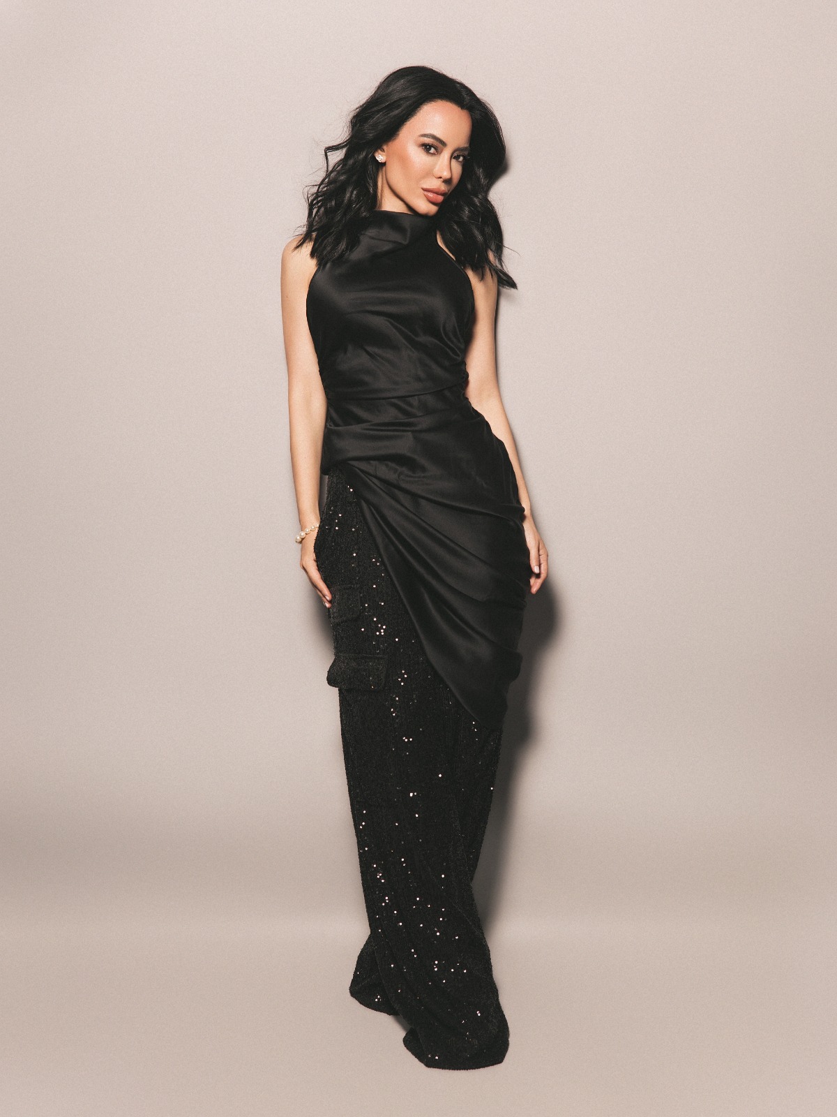 Raquel Rocha es la única mujer que forma parte del equipo de producción del Formato Vetical / Especial