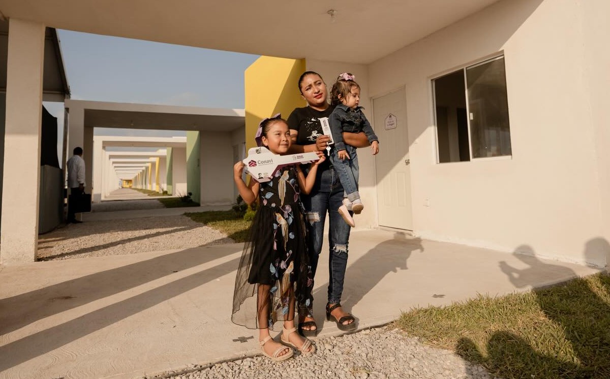 Sedatu y Conavi entregan 19 viviendas en el Mezquital de Matamoros. |  Gobierno de Matamoros