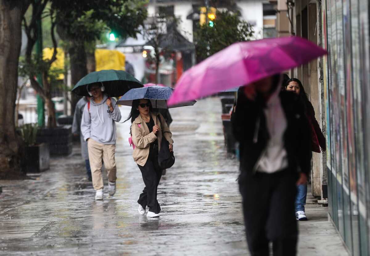 Tarde de lluvia en la ciudad. | Foto: Araceli López