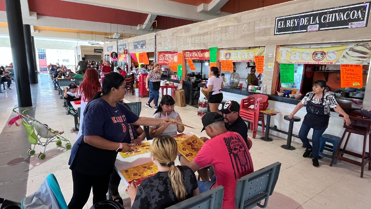 Comida en mercado de Tampico. (Yazmín Sánchez)