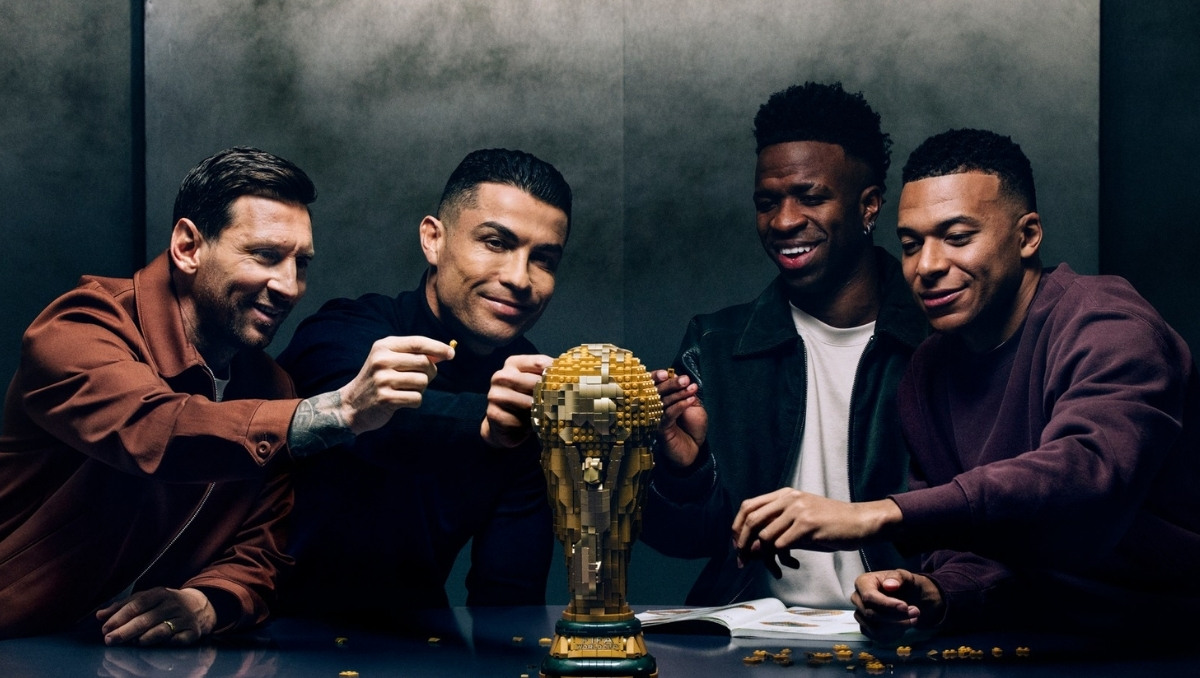 Messi, Cristiano, Mbappé y Vinicius, protagonizan comercial de LEGO (FB: @LEGO)