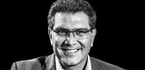 Armando Ríos Piter recomienda libros para salir de la Matrix