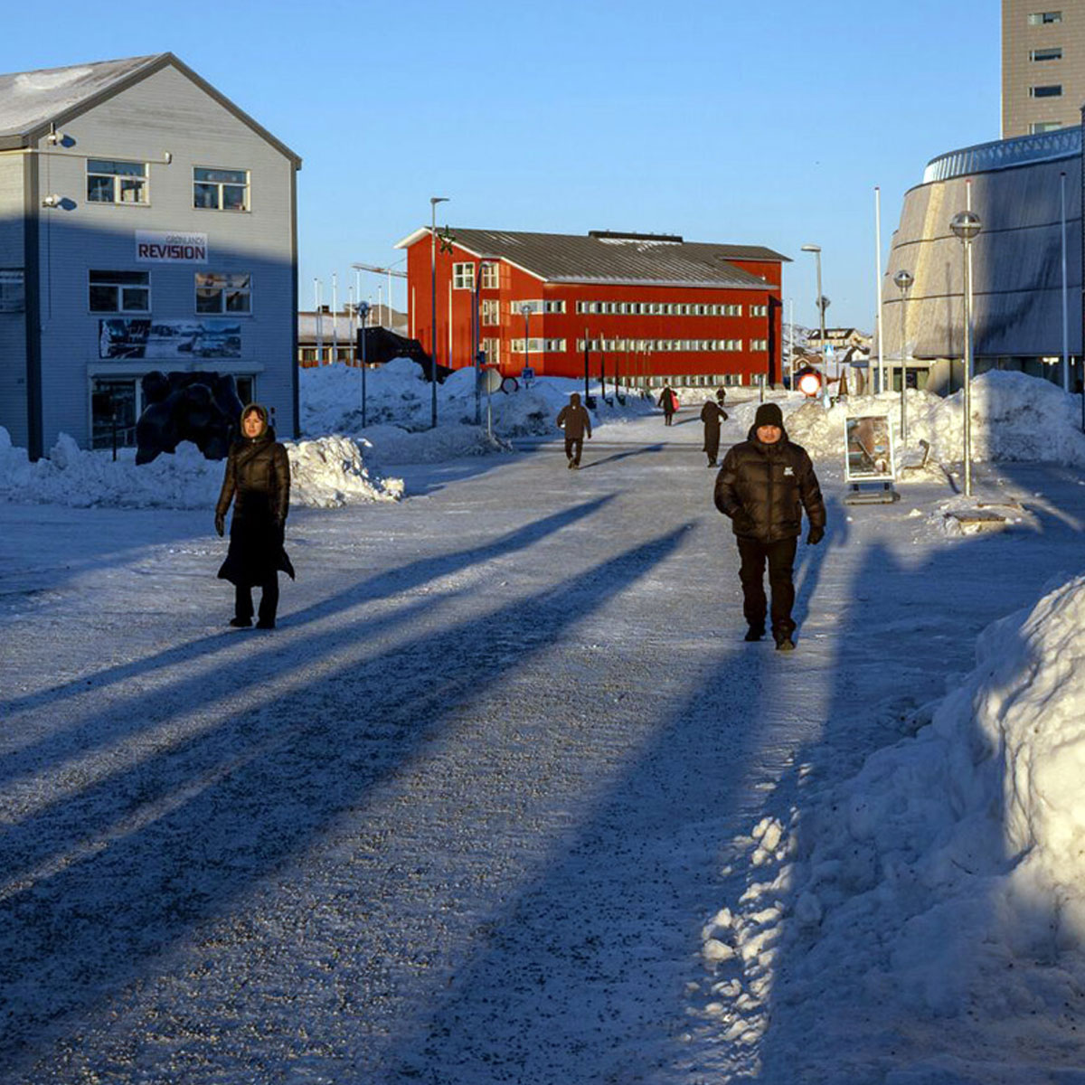 Con discursos abiertos y movimientos calculados, aliados de Donald Trump posicionan intereses en Groenlandia | The New York Times