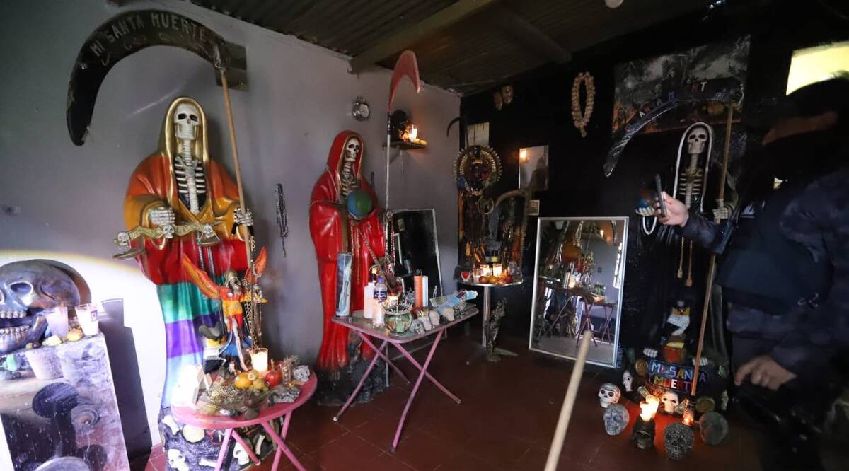 Algunas imágenes de santos, vírgenes o figuras devocionales han sido vinculadas al crimen organizado. (Cortesía)
