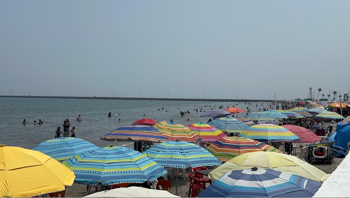 Mejora afluencia a playas de Veracruz. (Isabel Zamudio)