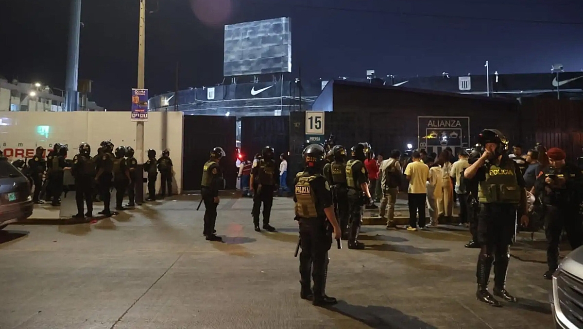 Heridos en Estadio de Alianza Lima no fue por caída de pared, explican (EFE)