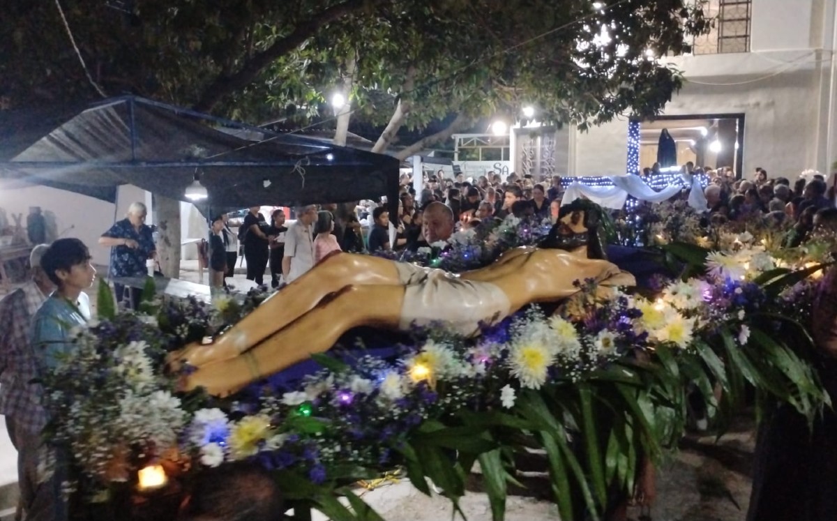 Procesión del Silencio llena de fe las calles del norte de Tampico.
