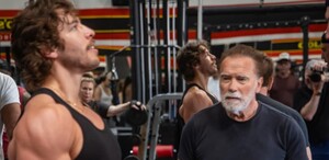 Hijo de Arnold Schwarzenegger destaca en el culturismo profesional