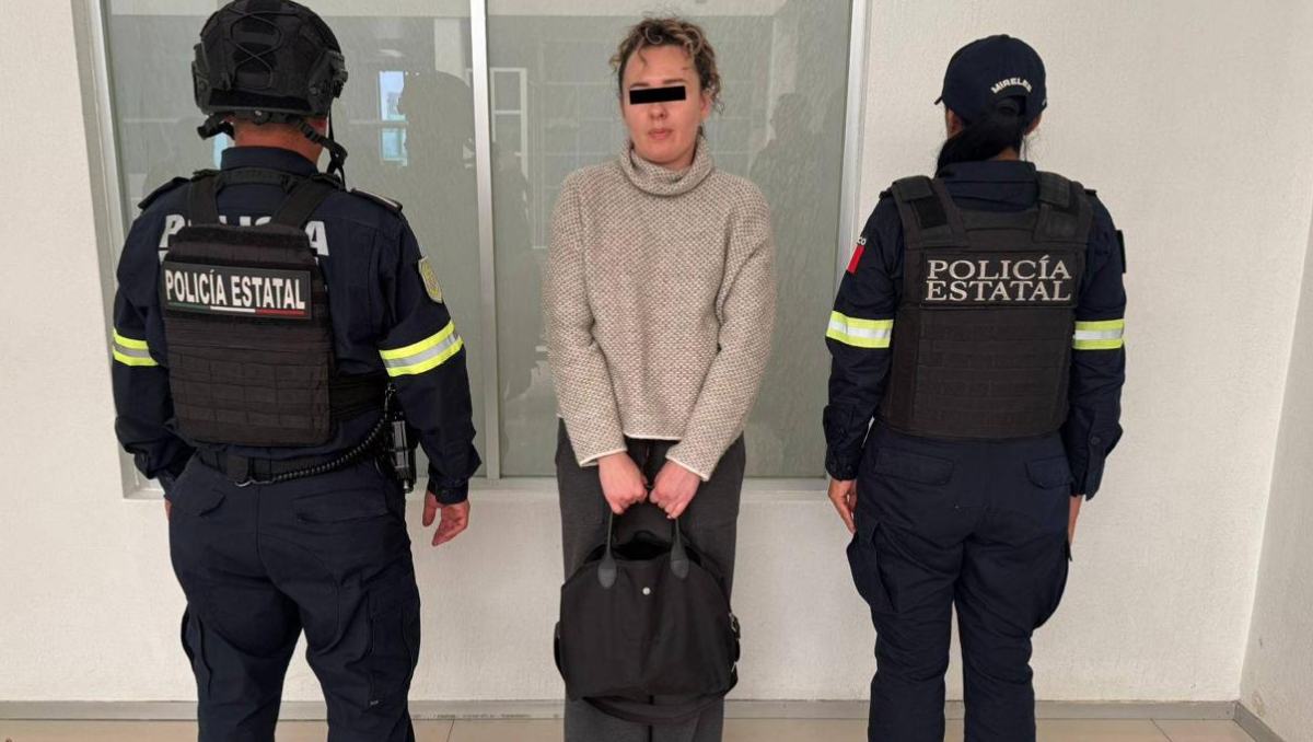 Detienen a ciudadana rusa en Huixquilucan al conducir una camioneta de lujo con reporte de robo