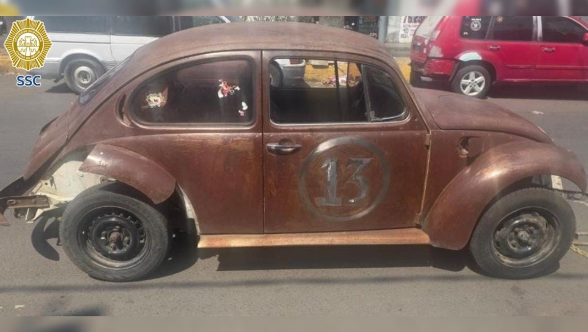 Elementos de la SSC recuperaron un vocho que fue robado en Coyoacán. | Especial