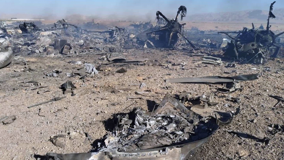 EU rescata a piloto desaparecido en Irán. | AP