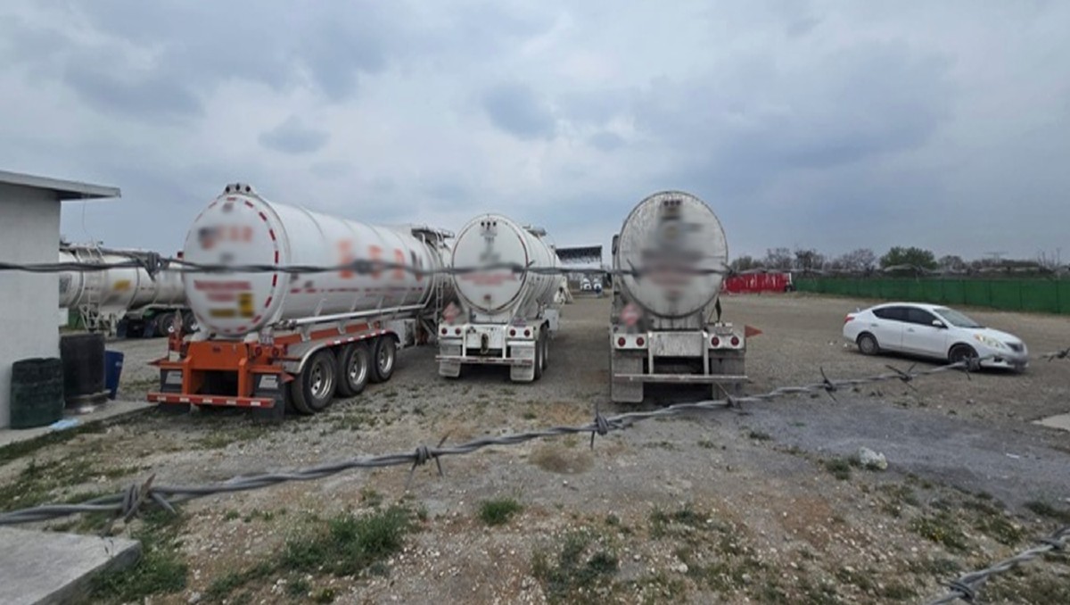 Aseguran más de 180 mil litros de combustible en Nuevo León y Veracruz. | Especial