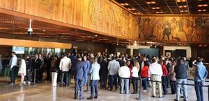 Presentan aspirantes al INE examen de conocimientos en San Lázaro