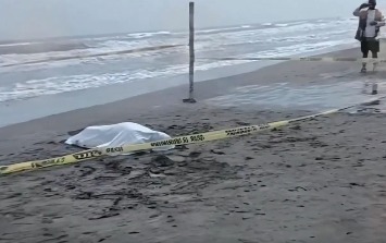 El incidente ocurrió en medio de condiciones marítimas adversas en playas de Acapulco.