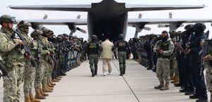 México realiza traslado de capos en una tercera entrega para EU. Foto: Especial