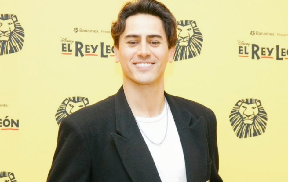 "Represento esta obra de arte y no quiero acostumbrarme": El actor argentino describe la emoción de protagonizar El Rey León. | Especial