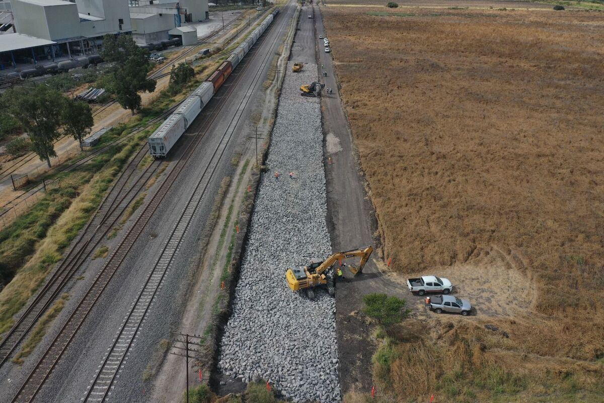 La SICT informó que ya fueron licitados dos tramos en la Zona Metropolitana de Monterrey y cuatro estaciones del proyecto ferroviario.| Especial.
