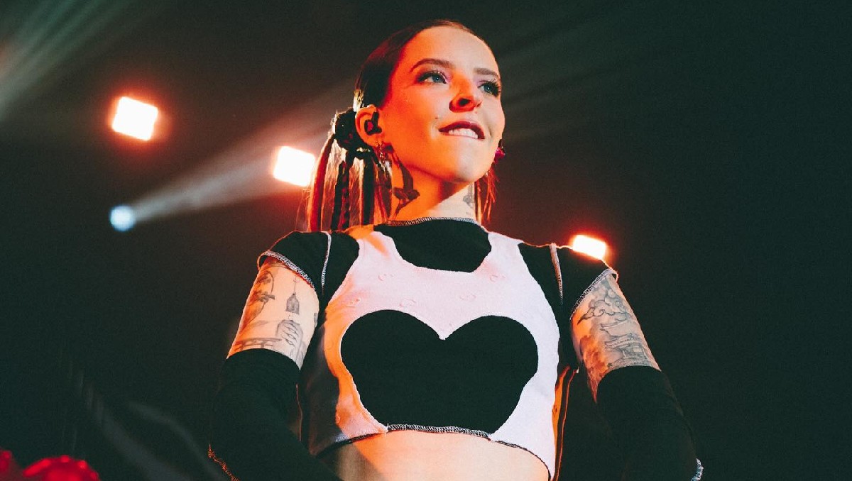 Young Miko anuncia gira en México | Especial