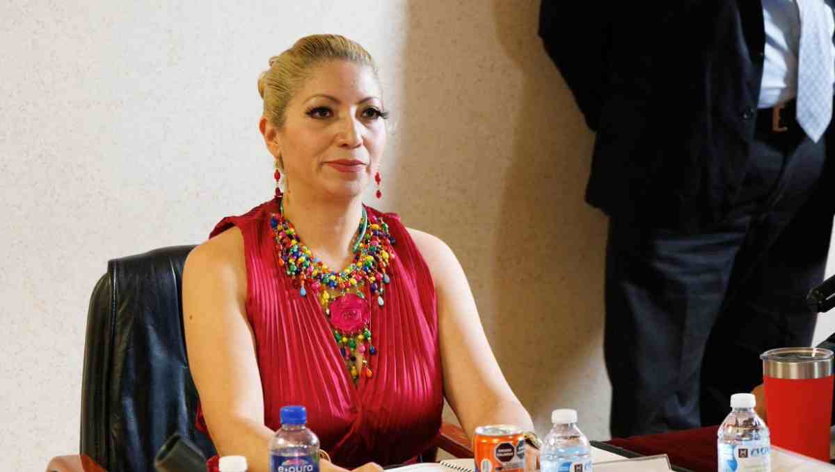 Macarena Montoya renuncia como titular de la Secretaría de Salud de Edomex; señala que se va a 