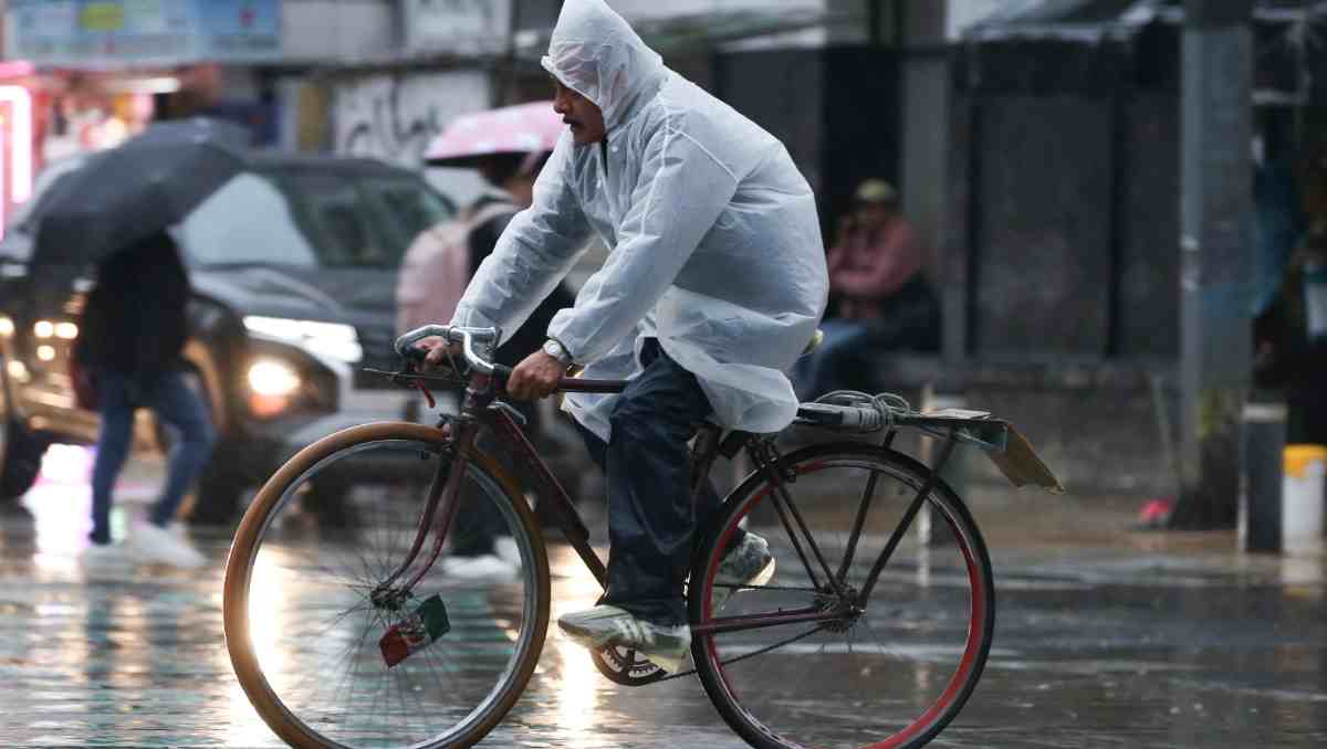 Durante la tarde se preveían lluvias acompañadas de descargas eléctricas en el Valle de México. Foto:  Araceli López