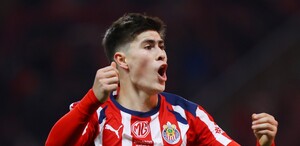 El futbolista mexicano, Armando González se ha convertido en un ídolo de Chivas en la Liga MX.