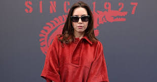 Aubrey Plaza podría esperar su primer hijo, según fuentes cercanas