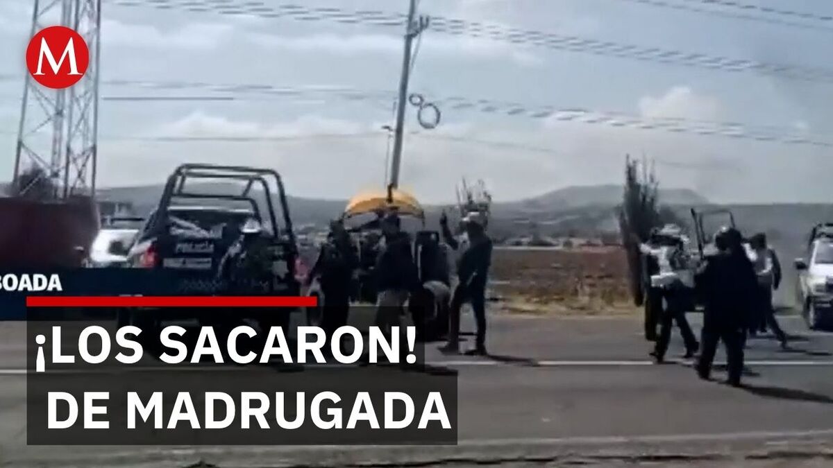 Desalojo de campesinos en Tlaxcala tras bloqueo en carretera México Veracruz