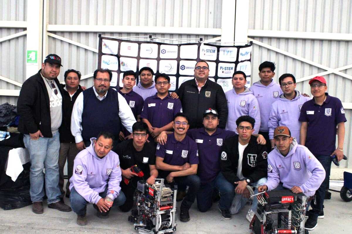 Estudiantes de Ingeniería Mecatrónica de la UPP irán a concurso de robótica. (Cortesía)