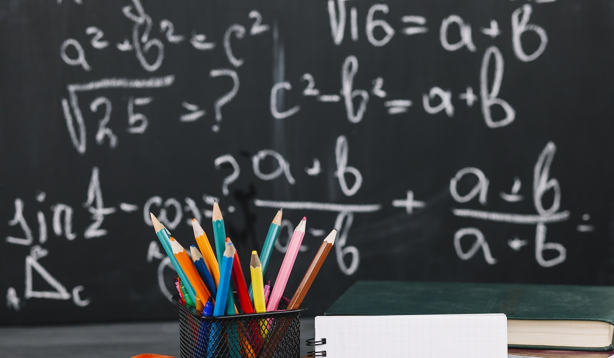 Podrán participar estudiantes desde quinto de primaria hasta preparatoria. (freepik.es)