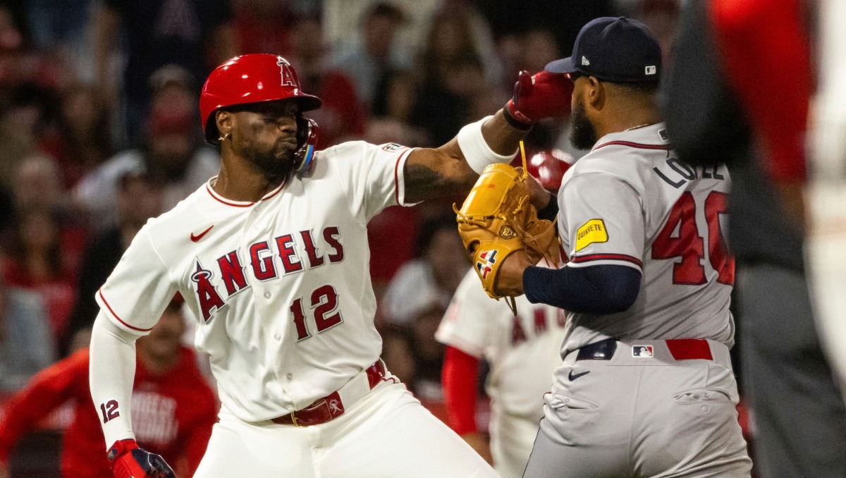 Reynaldo López y Jorge Soler suspendidos por siete juegos tras pelea en el campo (AP)