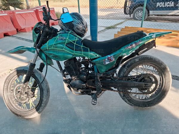 La motocicleta de la marca Italika no portaba placas. | Especial