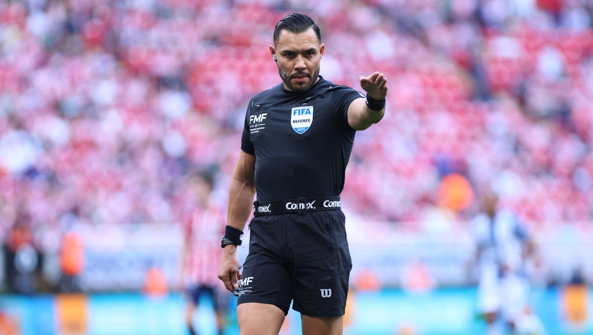 Esto dijo 'Gato' Ortiz después de quedarse fuera de la designación arbitral del Mundial 2026 (Imago7)